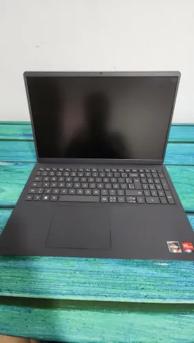 *Defeito*Notebook Dell Vostro 3515 Ryzen 7 8GB 256GB 15.6 FullHD IPS Gamer