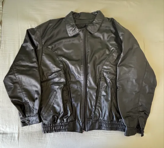 JAQUETA DE COURO MASCULINA ORIGINAL - IMPORTADA (ARGENTINA)