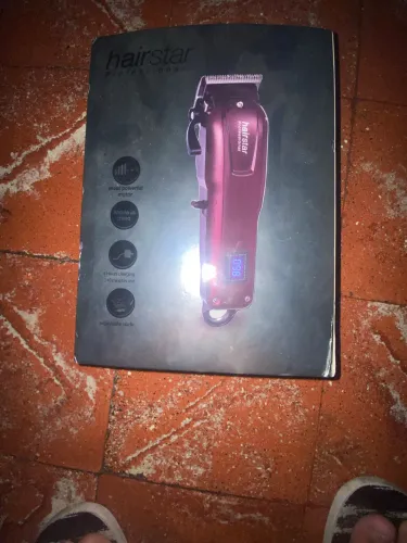 Vendo máquina de cortar cabelo profissional 