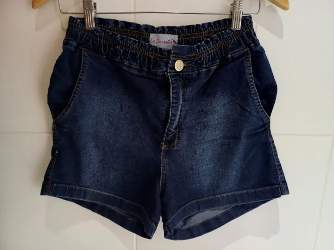 Short jeans