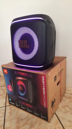 Vendo JBL PARTYBOX ENCORE 2 COM 2 MICROFONES