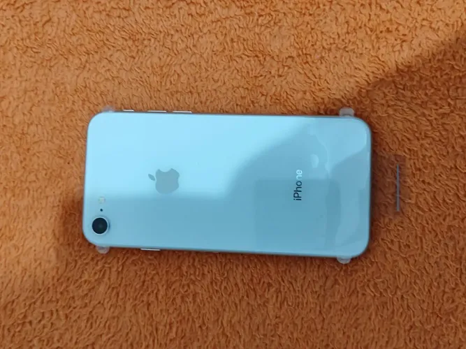 IPHONE 8. 250 GB