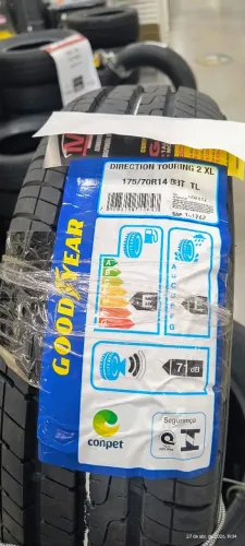 Pneu 175 70 14 Goodyear Direction novo R$ 400 cada ou o par por R$ 700