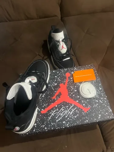 Tênis Nike jordan spikike low novo na caixa 41