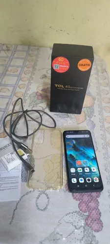 Celular TCL em ótimo estado 5g tudo ok