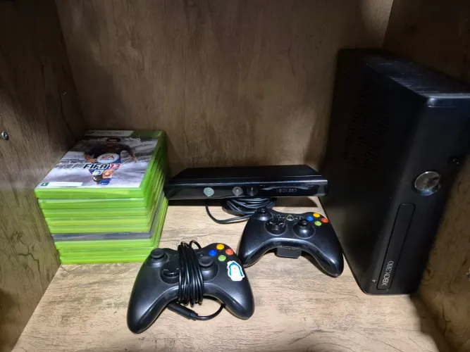 Vende-se XBOX 360° "BLOQUEADO"