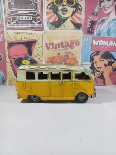 Miniatura perua de lata colecionável 