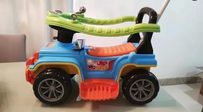 Carrinho Infantil Passeio Empurrador Jip Jip Colorido Maral