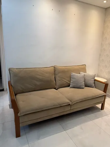 Sofá fixo 3 lugares