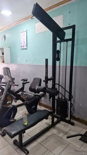 Aparelho de musculação