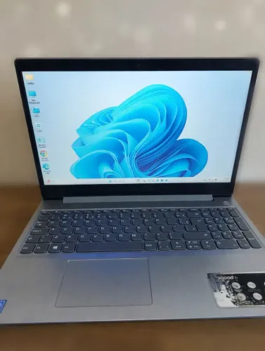 NOTEBOOK LENOVO IDEAPAD i3