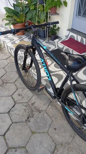 Bicicleta Aro 29 Preta 21 marchas
