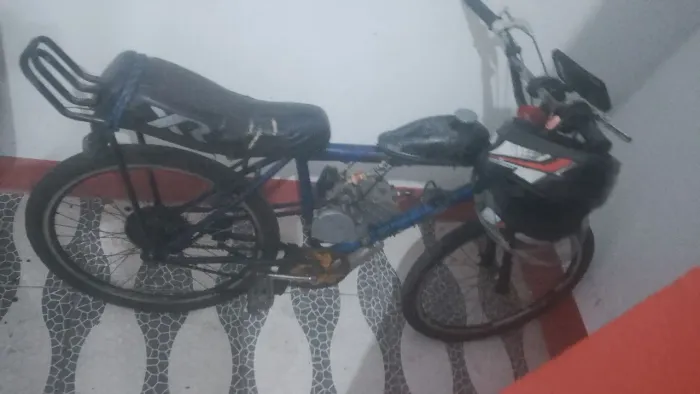 Vende um motorizada