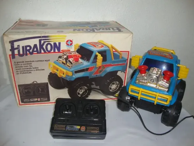 Antigo Carro Furakon Estrela