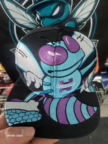 Boné Charlotte Hornets big logo