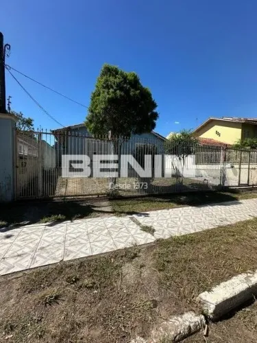 Venda de Casa em Canoas-RS, bairro Harmonia com 108.3m² Área Const. Venda de Casa em Canoa