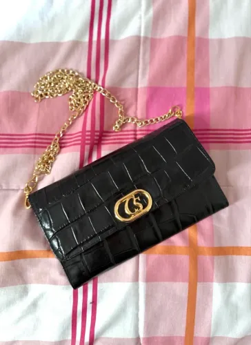 Clutche Carmen Steffens