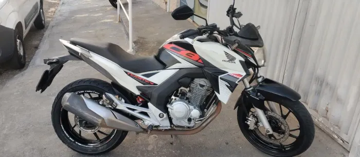 Cb 250F cbs