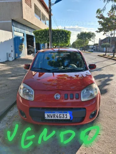 Fiat Uno Vivace Celeb. 1.0 EVO F.flex 8V 5P 2012