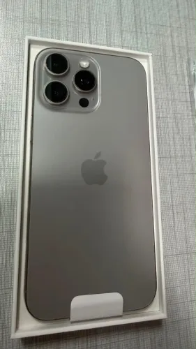iPhone 16 Pro Max 512gb
