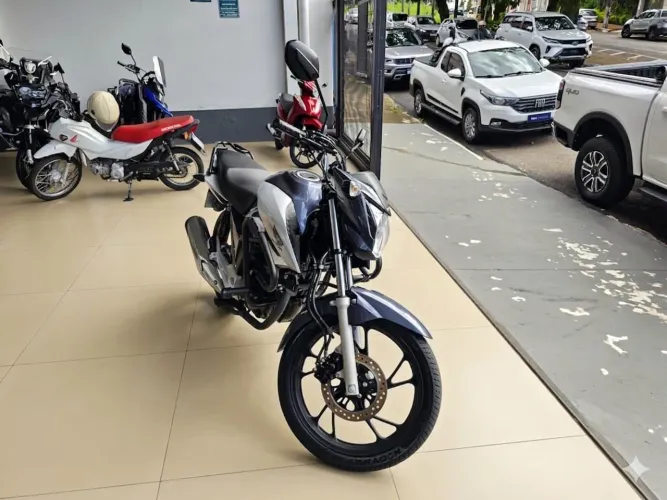 Moto único dono