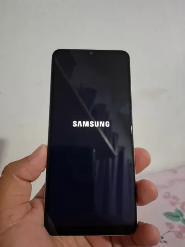 Samsung A12