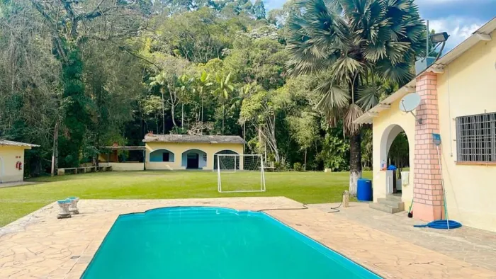 Chácara com 6 dormitórios à venda, 300000 m² por R$ 1.800.000,00 - Marmelo - Mairiporã/SP