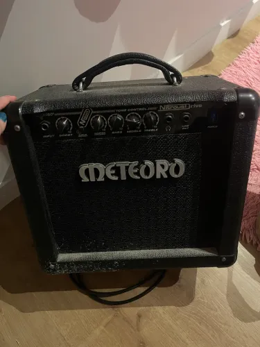 amplificador meteoro