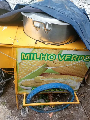 Carrinho de milho ?