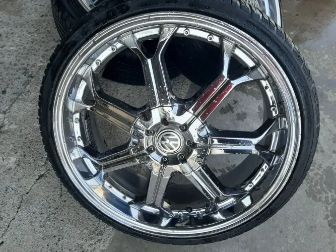 Rodas aro 20 Esportivas Cromada com borda 5x100 e 5x112 usadas 