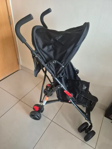 Carrinho de bebê umbrela - NOVO