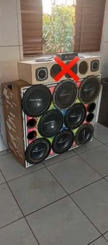 Som automotivo vendo caixa com 8 pionner