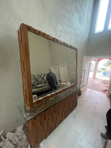 Movel semi-novo