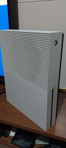 Video game xbox one S Completo