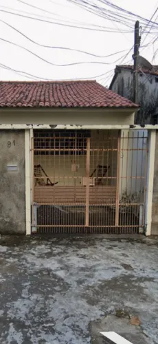 Portão de ferro