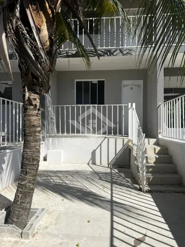 Casa 1 Quarto com 40 m² à Venda no Laranjal Rua Itatiaia