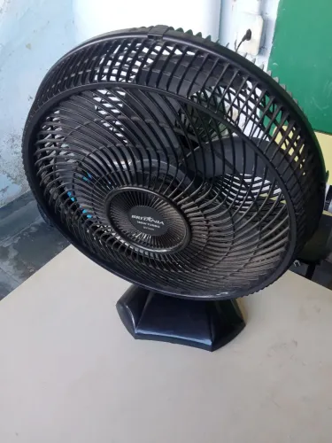 VENDO VENTILADOR BRITANIA 150W TURBO BVT400
