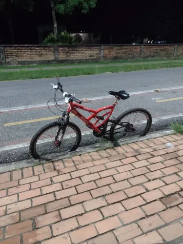 Bicicleta em bom estado.