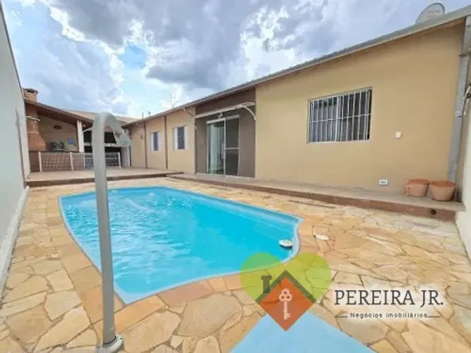 Casa para Venda · 3 quartos · 1 suíte · 142m² · Parque São Matheus, Piracicaba