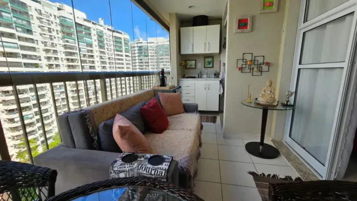 Apartamento para venda com 78 metros quadrados com 2 quartos em Jacarepaguá - Rio de Janei