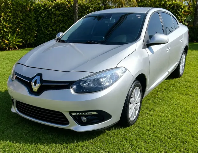 Renault Fluence Sed. Dyn. Plus 2.0 16V Flex Aut. 2016