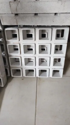 Vendo 25 combogos 44x40cm novos 19,00und