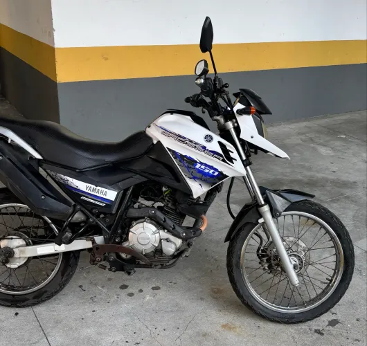 Crosser 2015 ótimo estado 