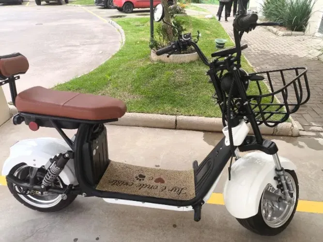 Scooter Elétrica X11 - 3.000 w - Moto-Chefe - Estado de Nova