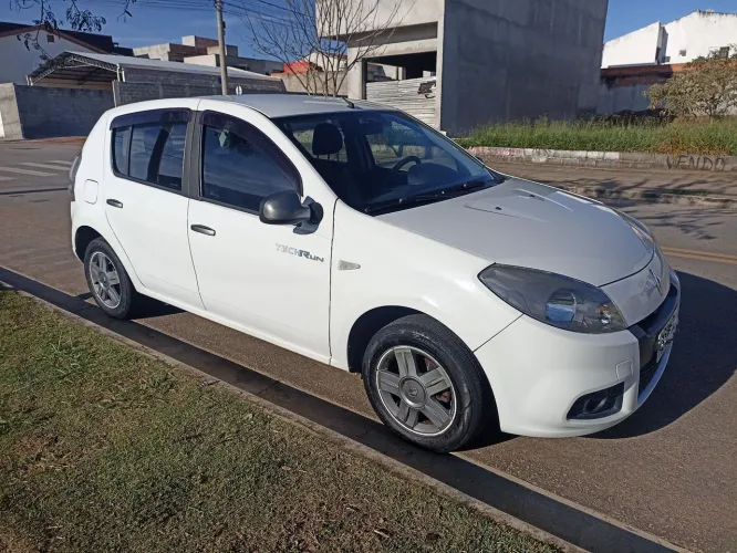 Renault Sandero Expression Hi-flex 1.0 16V 5P 2014