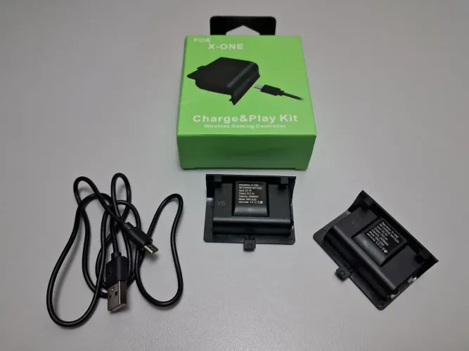 Kit de bateria recarregável para controle de Xbox.