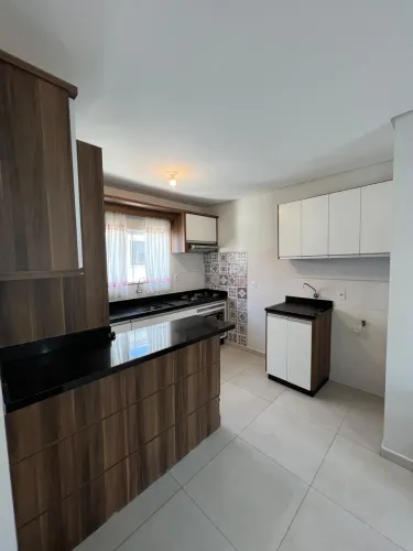Lindo apartamento mobiliado no carianos