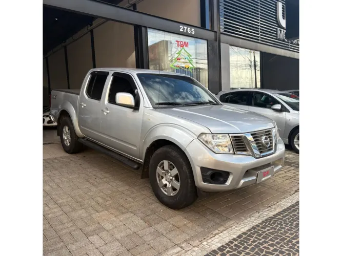 Nissan Frontier S CD 4X4 2.5 TB Diesel 2014