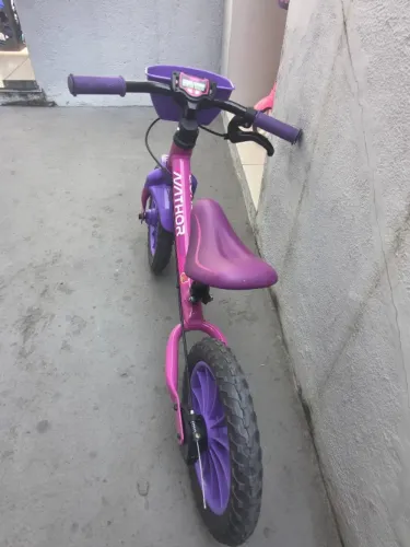 Bicicleta de equilíbrio