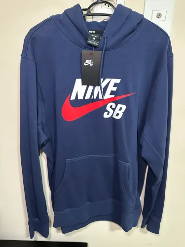 Moletom Nike Sb na etiqueta